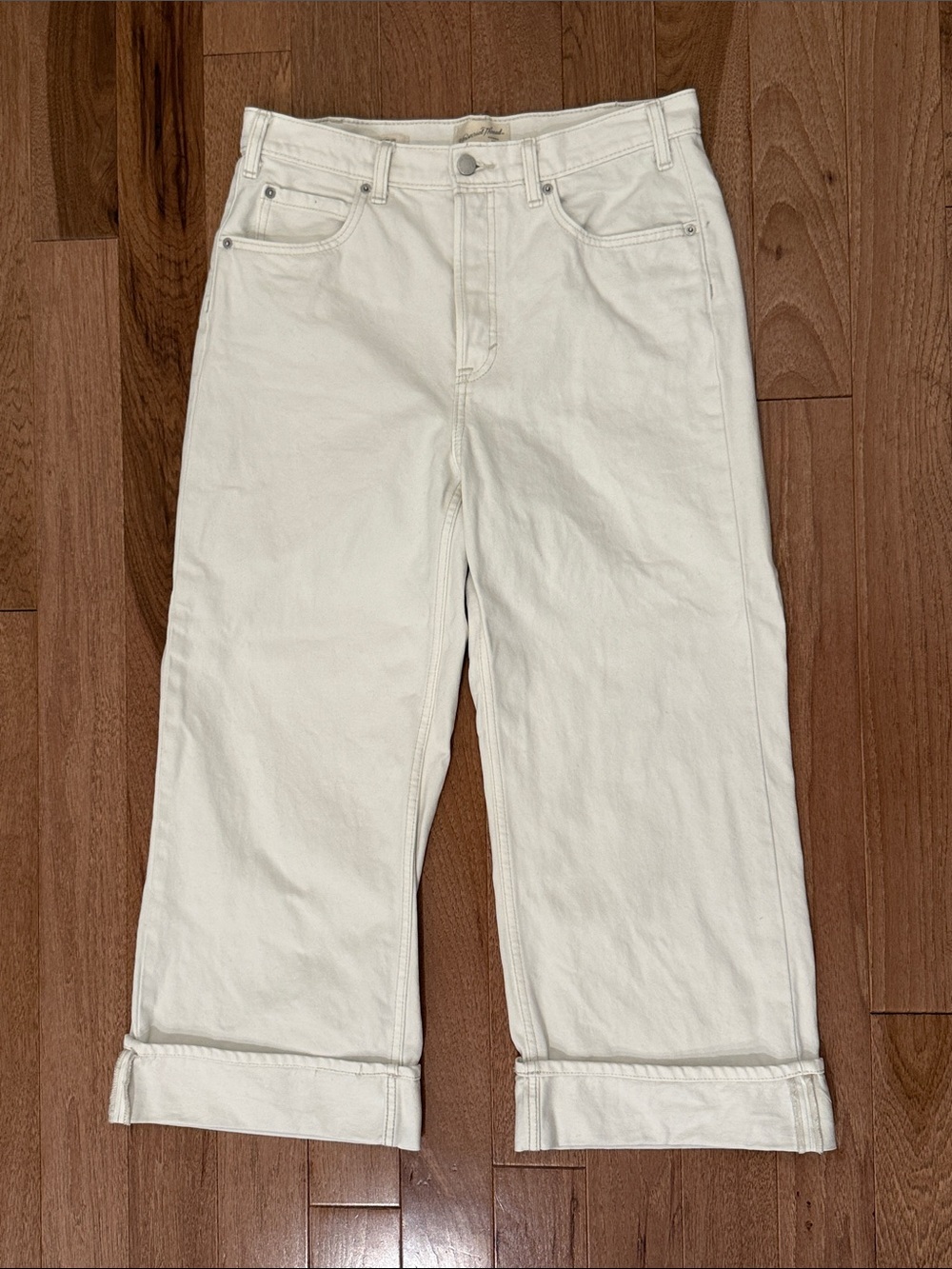 Universal Thread cropped vintage wide leg jeans pants cuffed 8 29 white